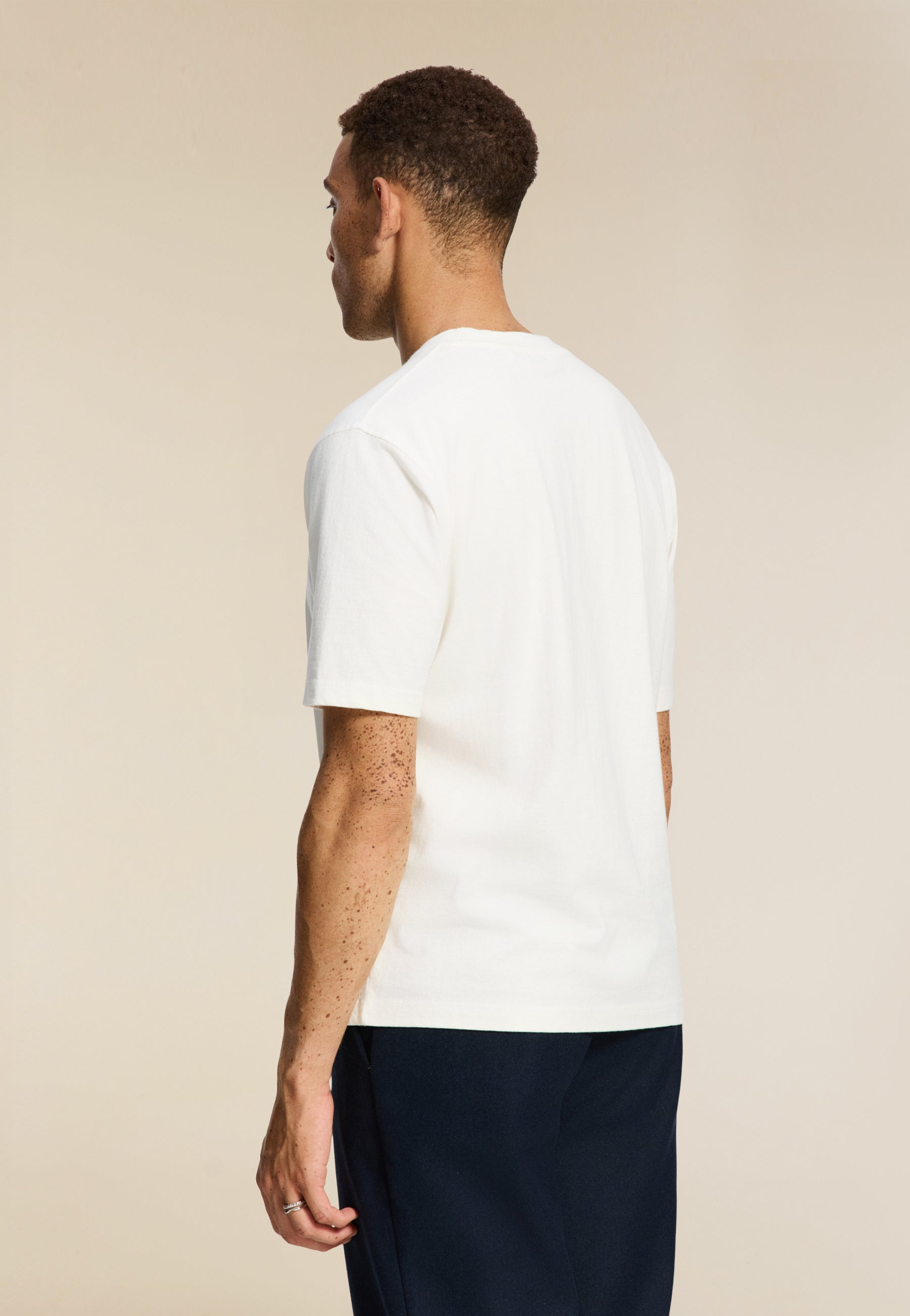FINN relaxed t-shirt koraal logo | white