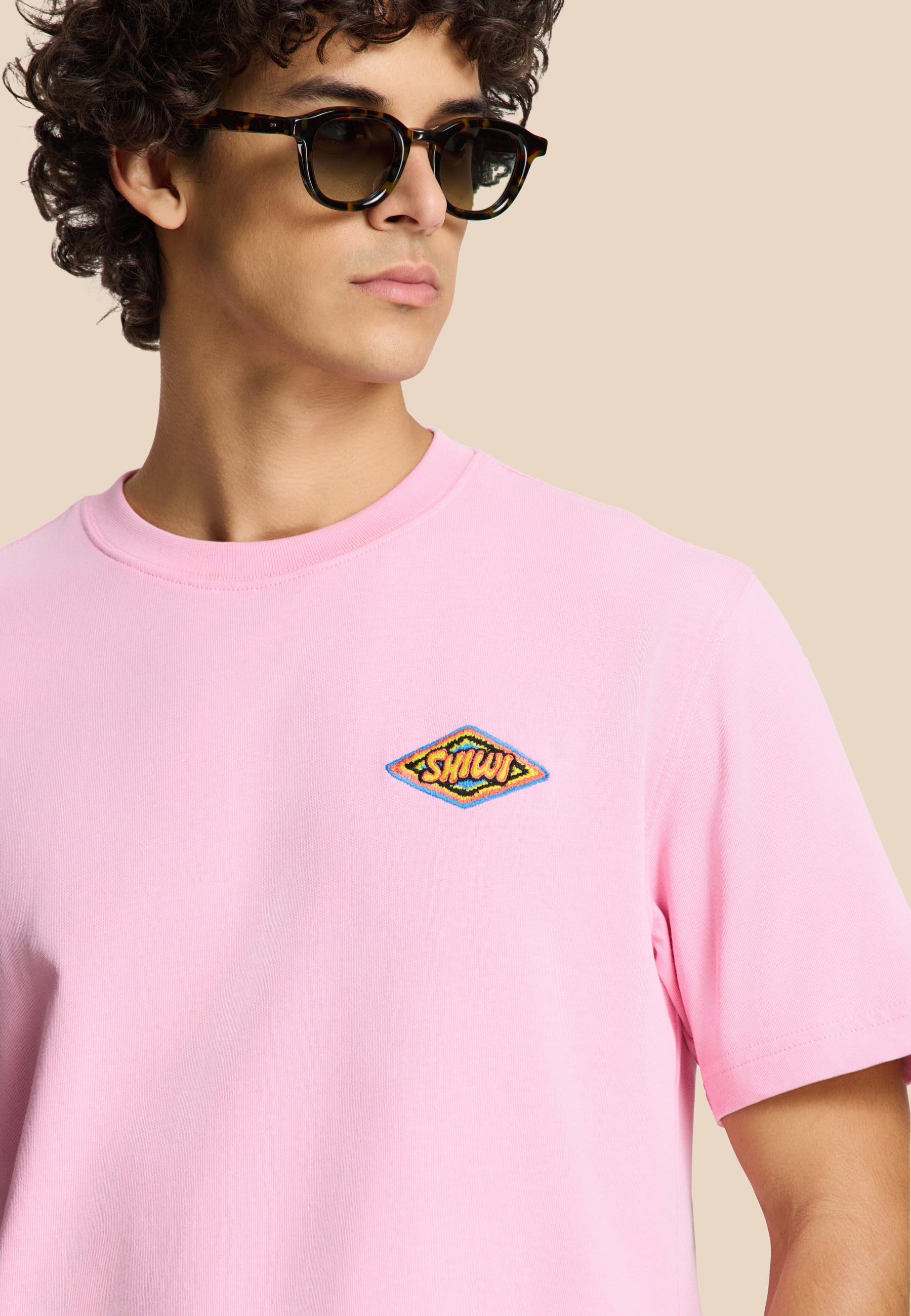 FINN relaxed t-shirt shiwi badge