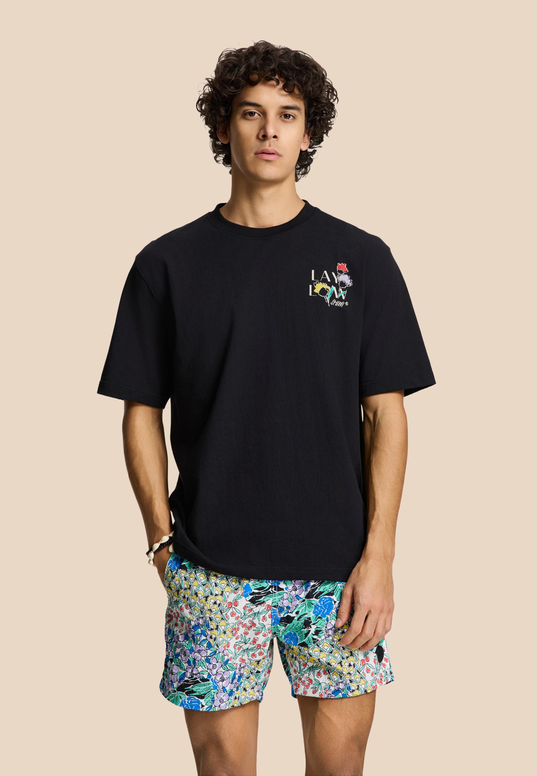 FINN relaxed t-shirt sketched flowers | black