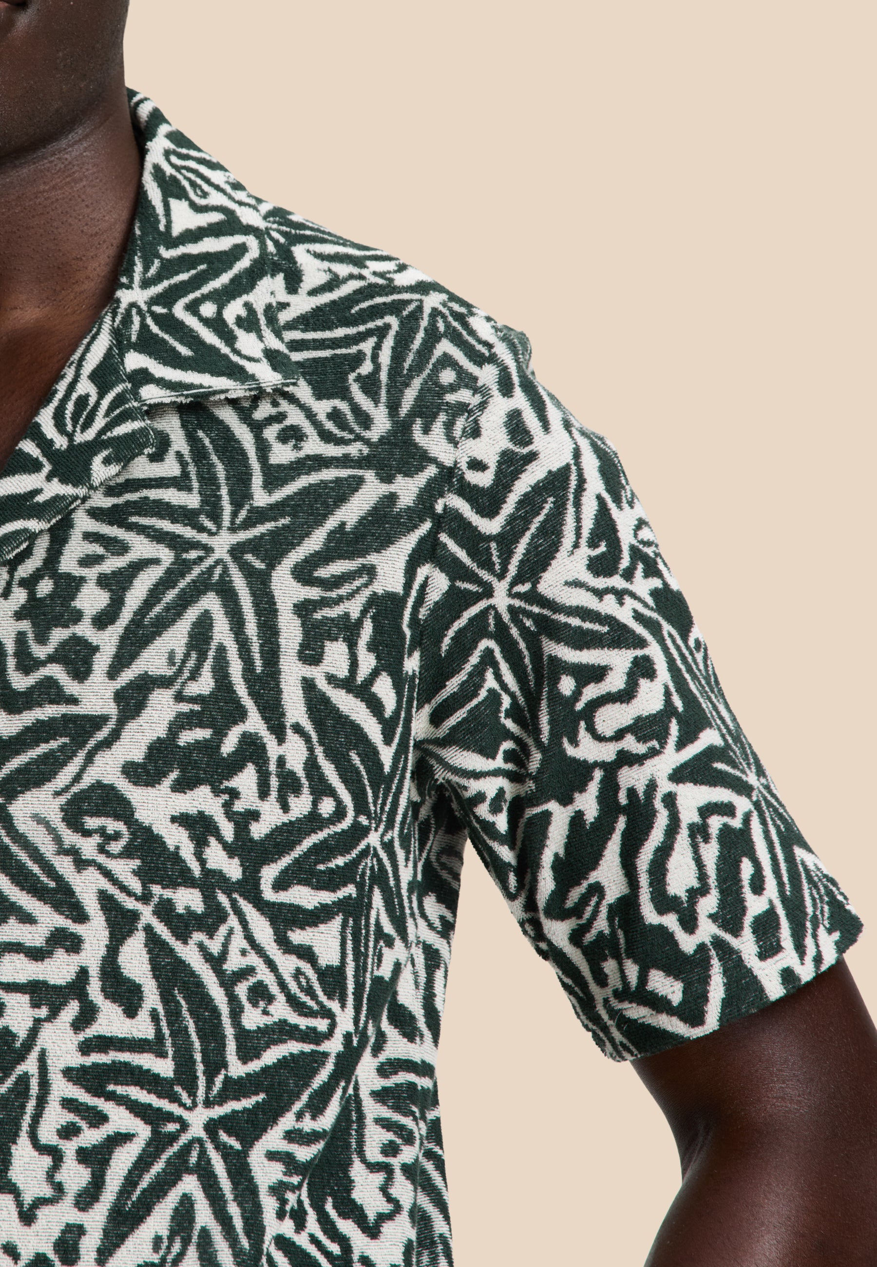 TED short sleeve shirt starfish | green leaf