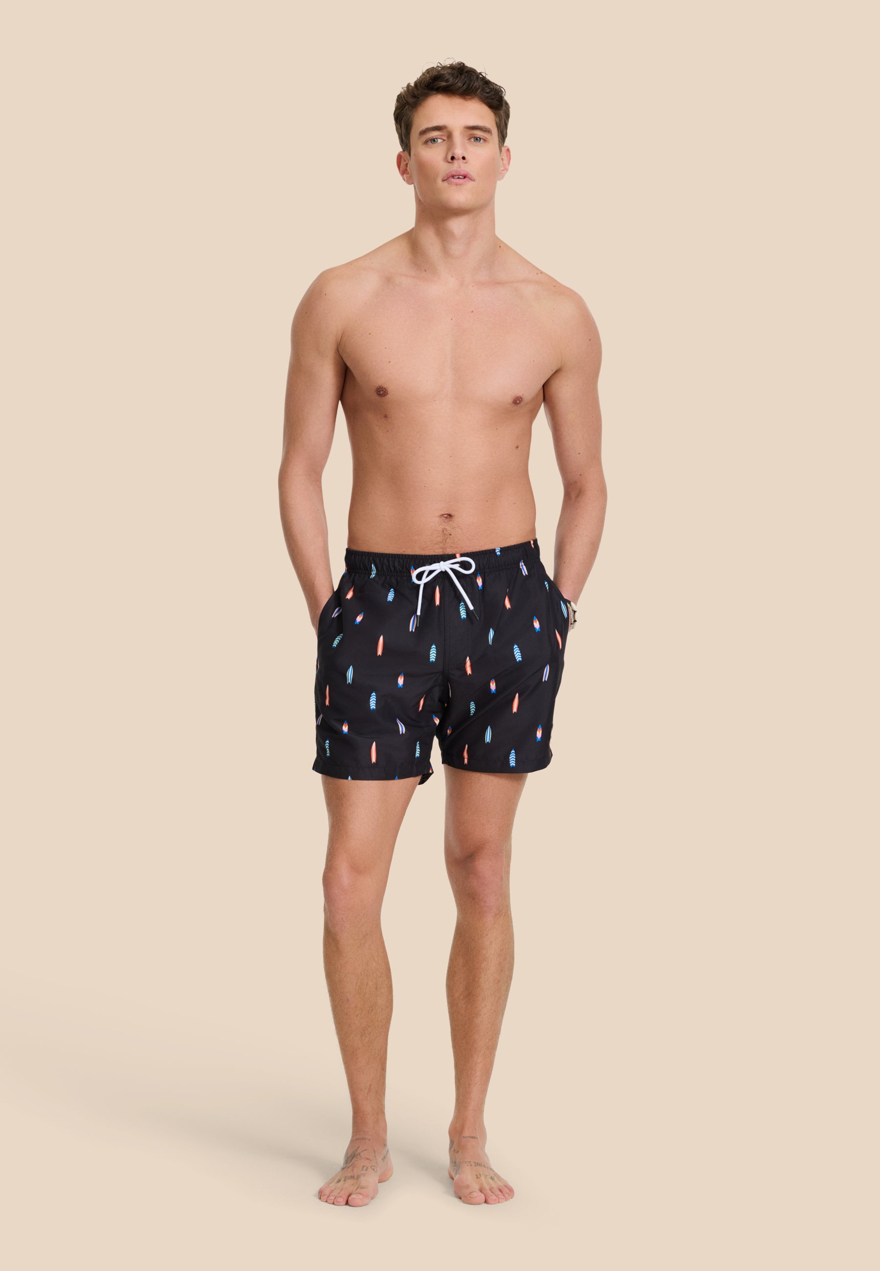 MAC swim shorts surfboards | black