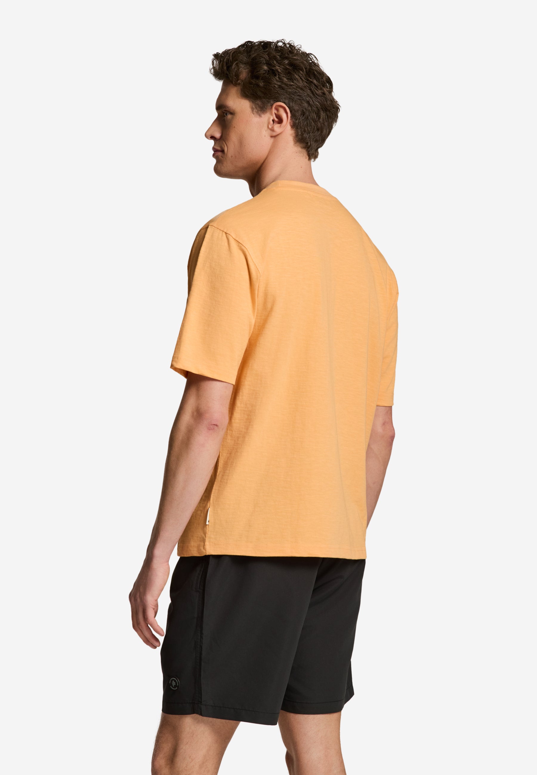 FINN relaxed fit banana breeze t-shirt | orange glow