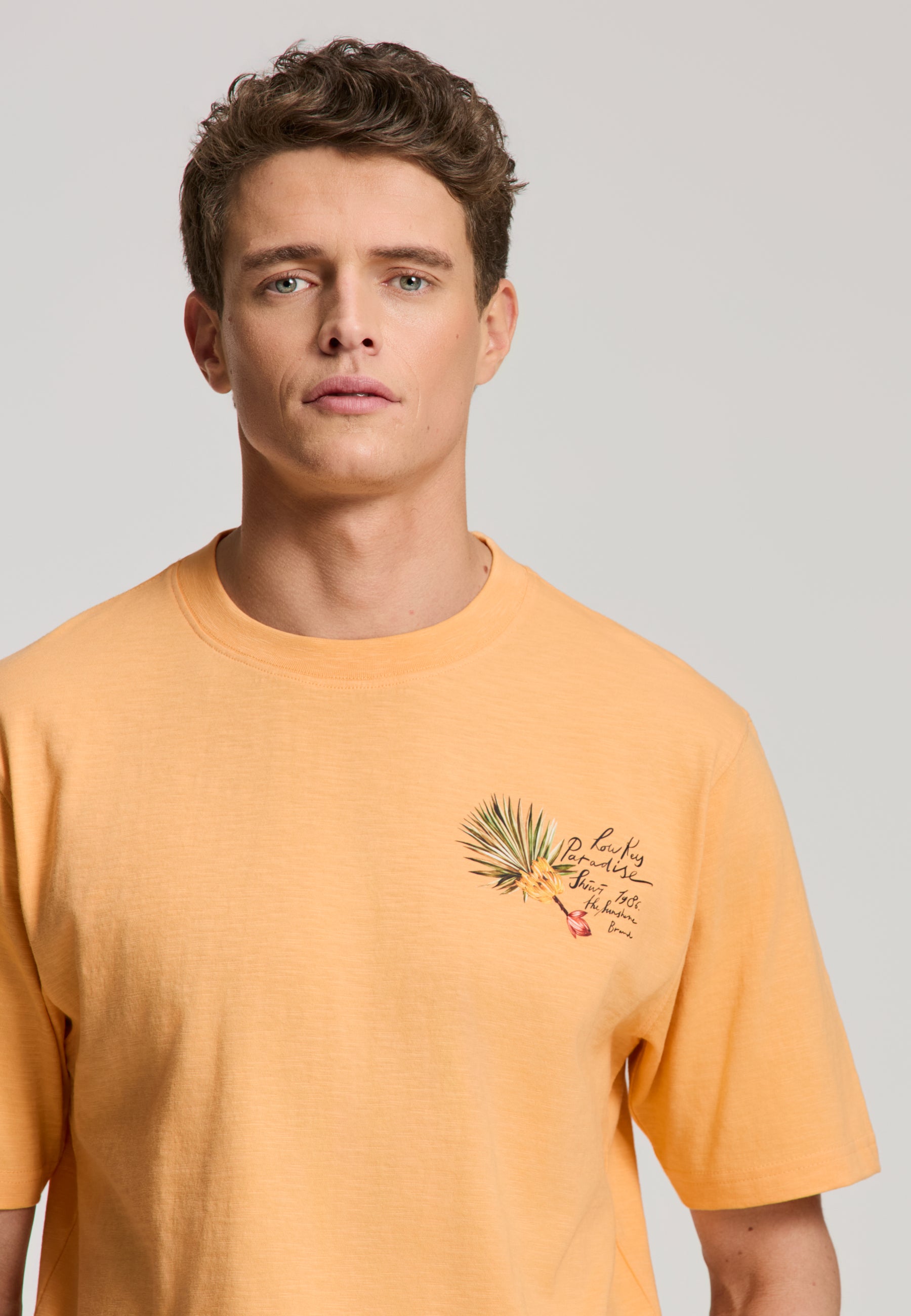 FINN relaxed fit banana breeze t-shirt | orange glow
