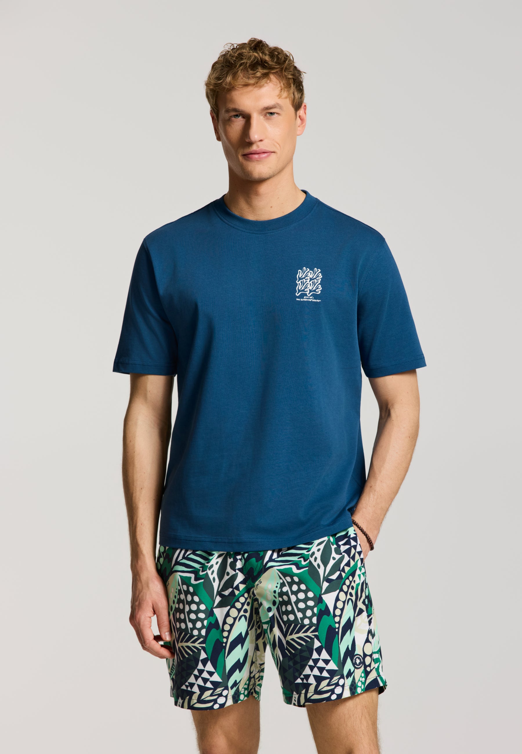 FINN relaxed fit coral grid t-shirt | blue slate