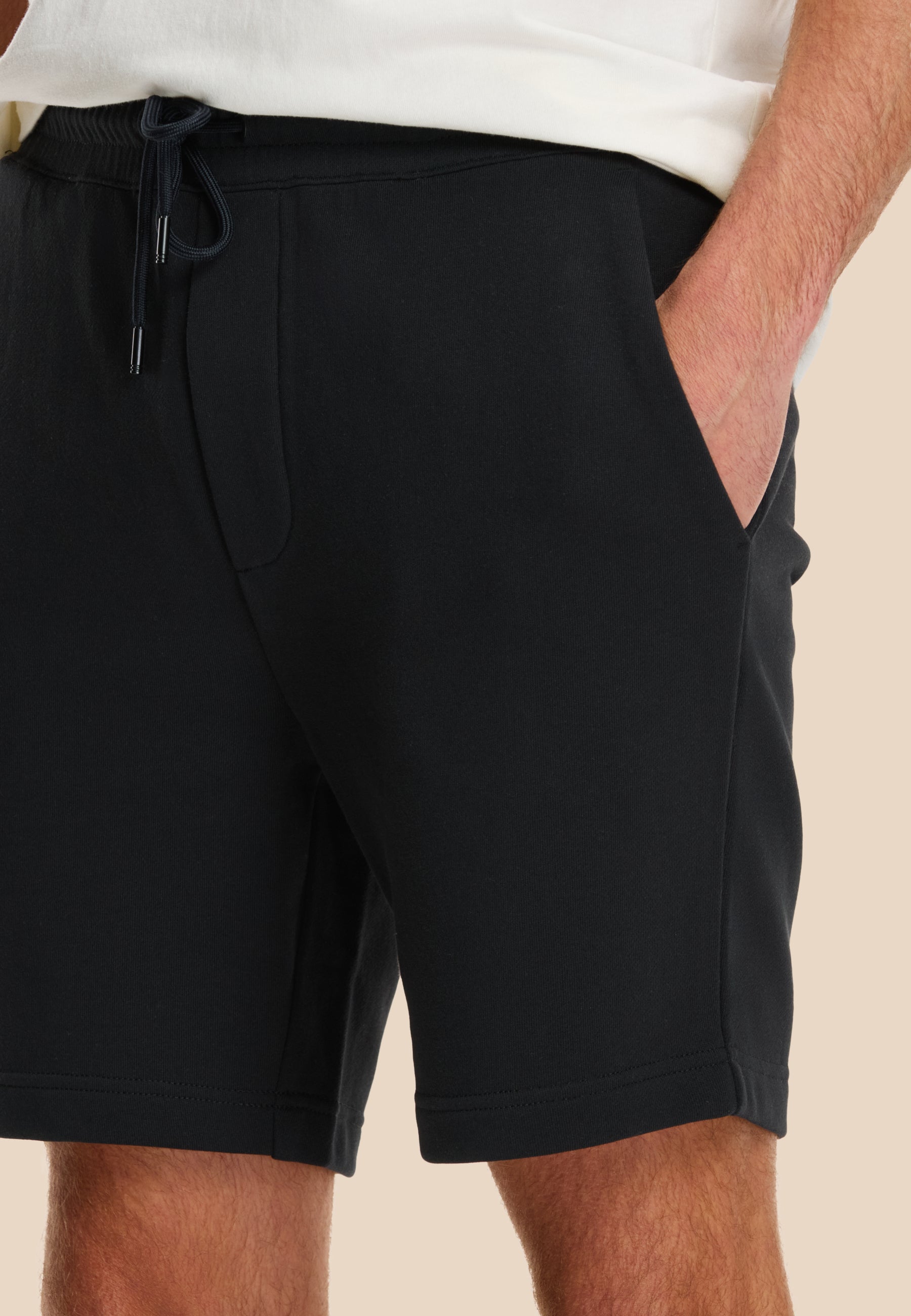 STEVE shorts | black