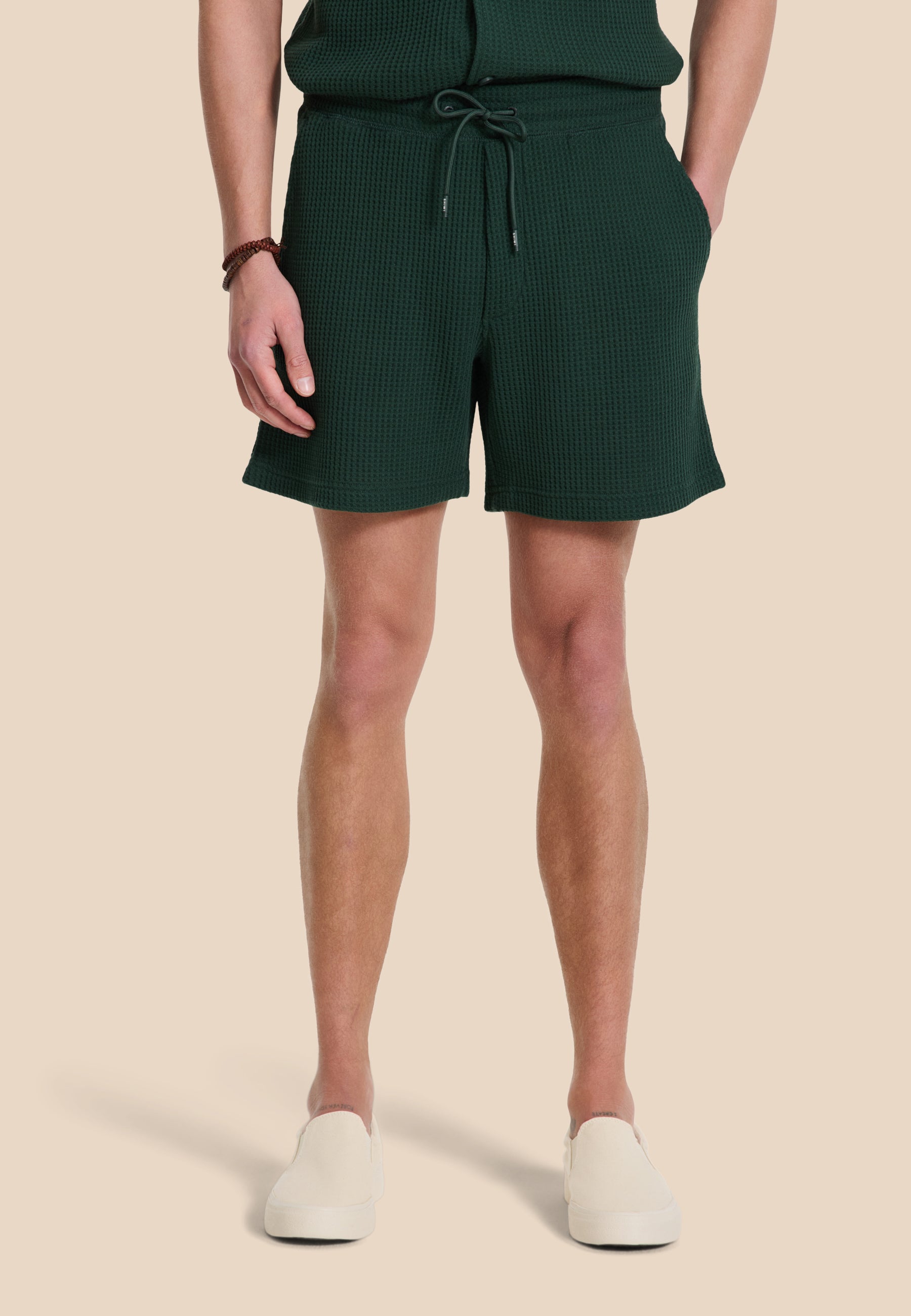 OSCAR waffle structure shorts | green leaf