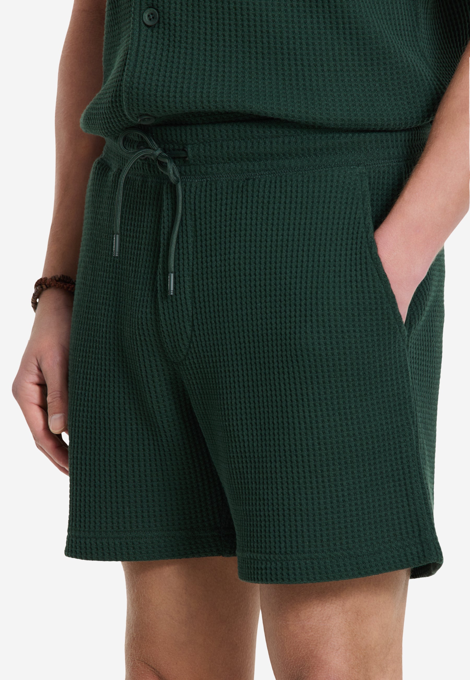 OSCAR waffle structure shorts | green leaf - Shiwi