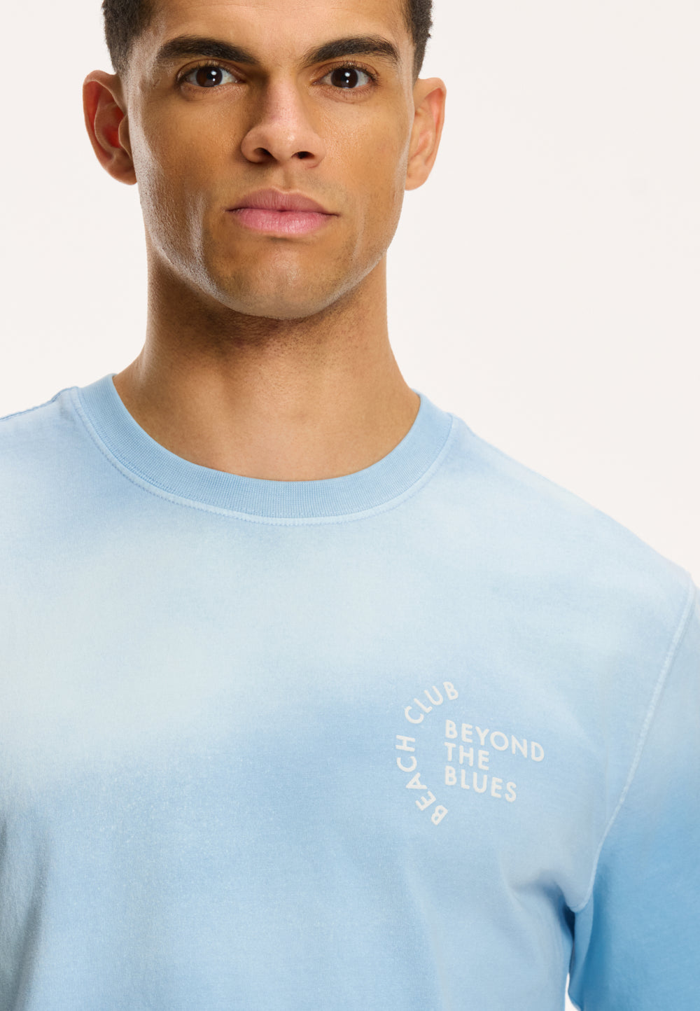 men beach club t-shirt