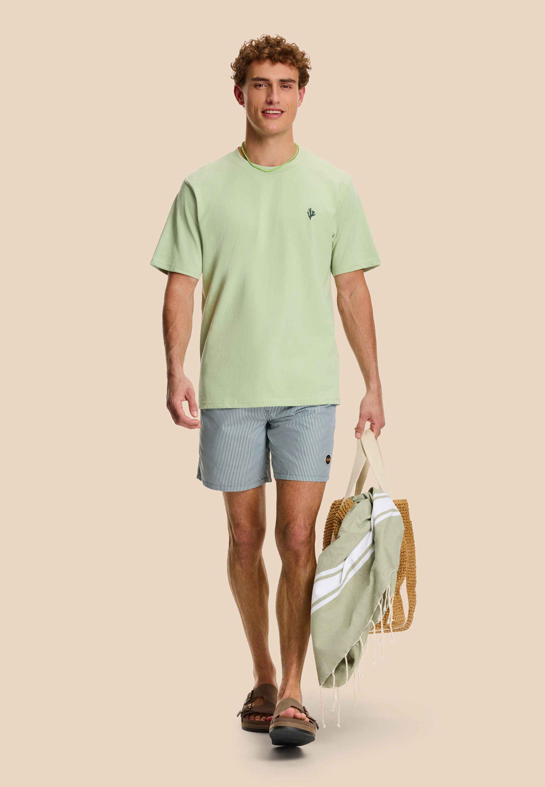 CORAL t-shirt | dust green