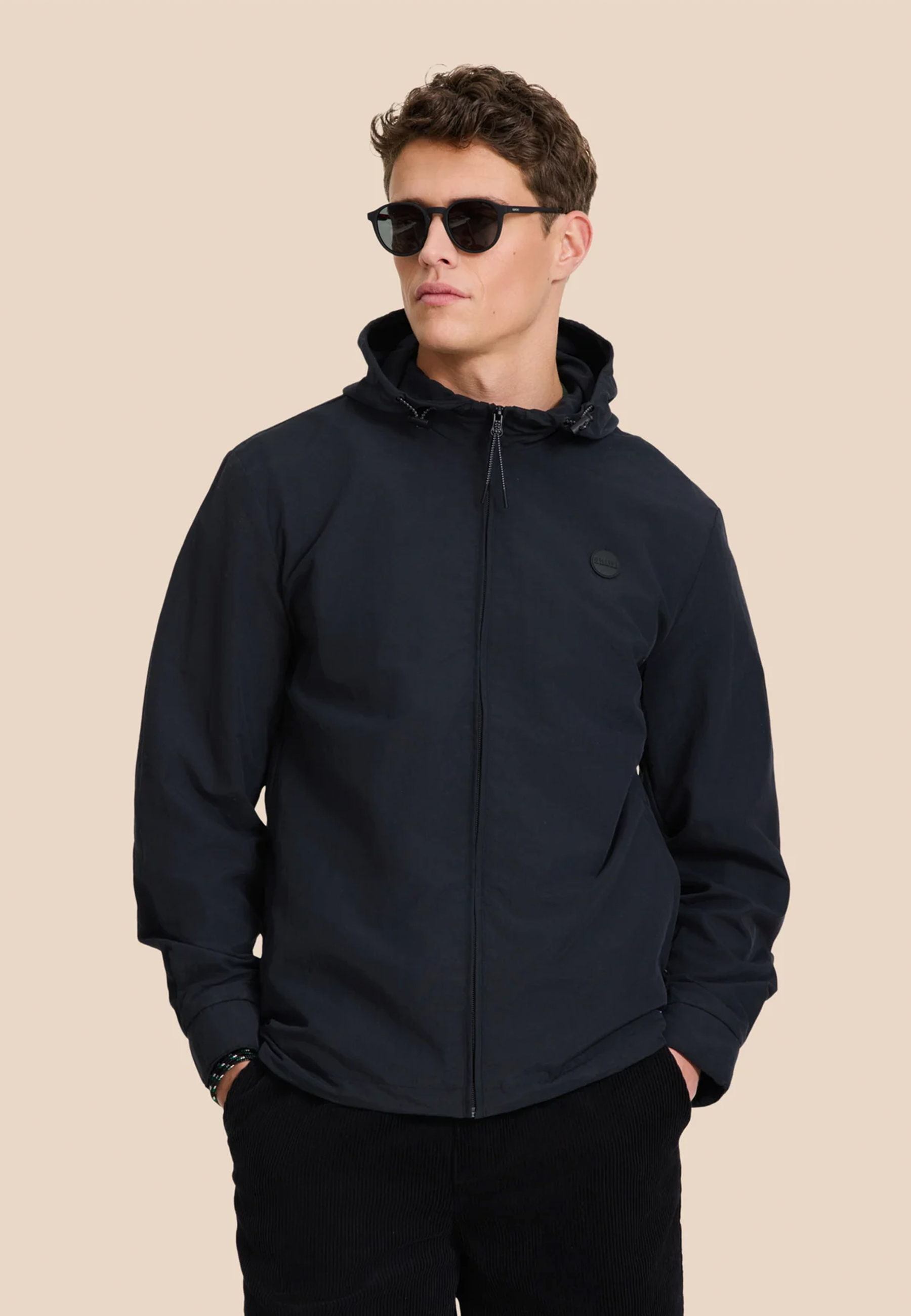 NASH jacket solid | black