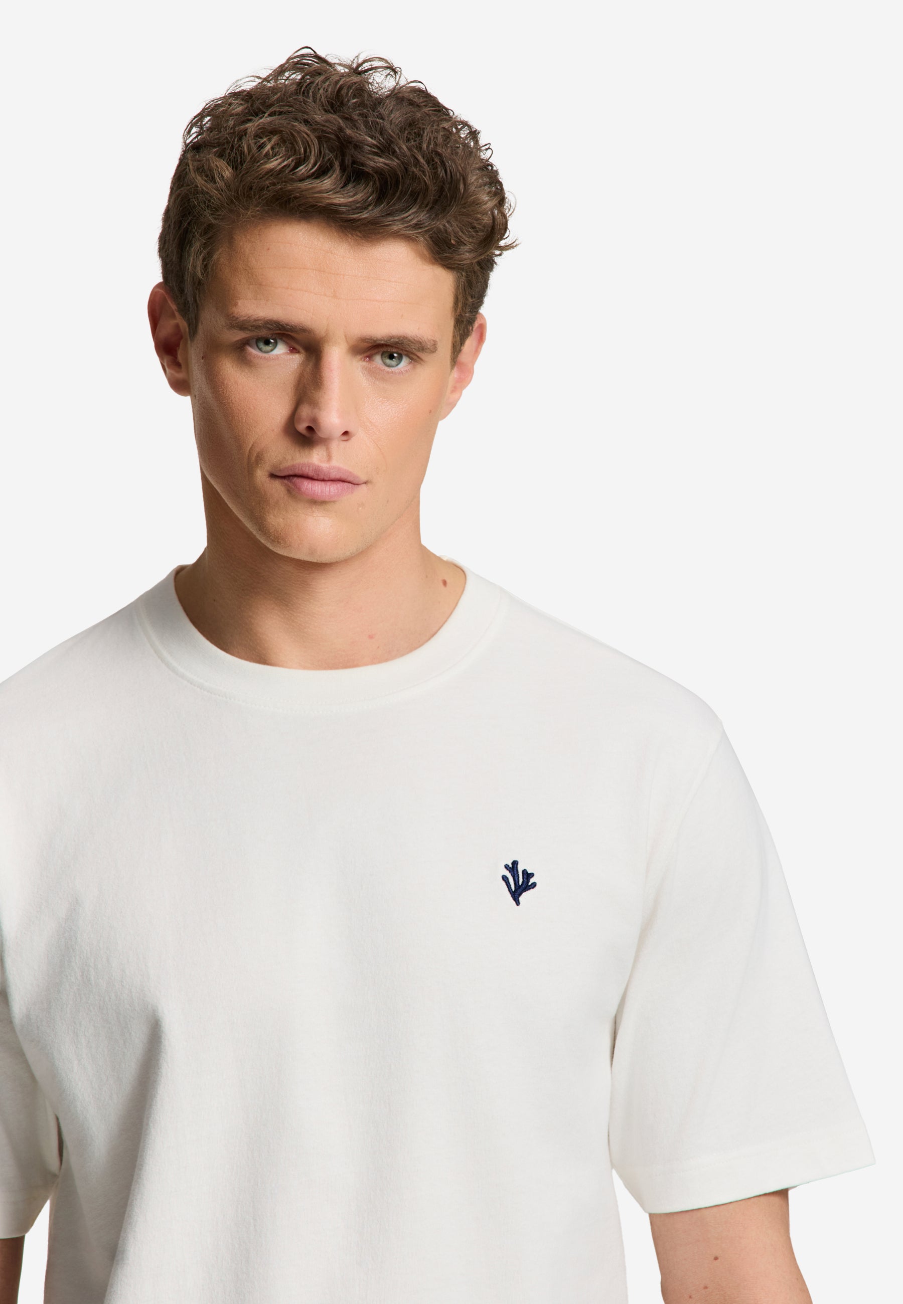 FINN relaxed t-shirt coral logo | white - Shiwi