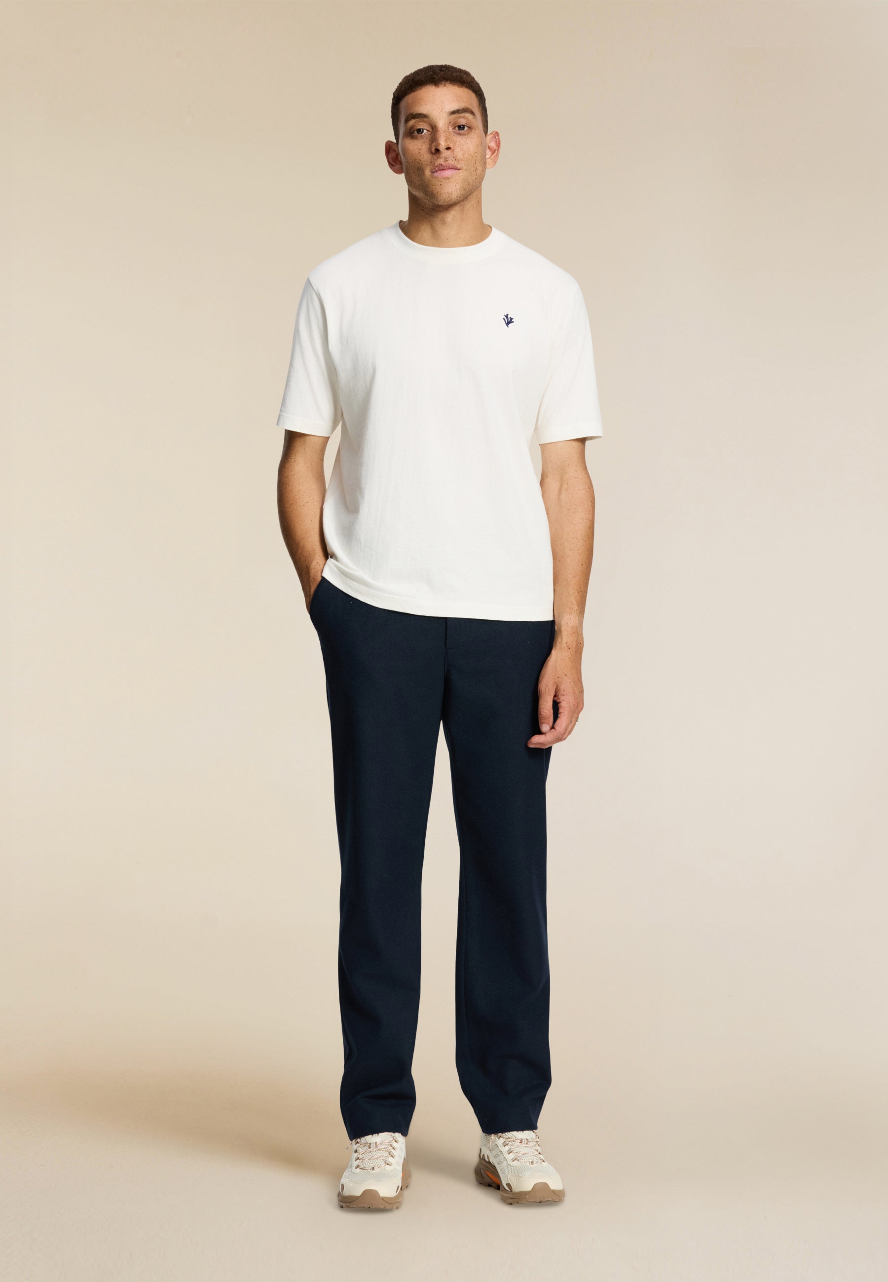 FINN relaxed t-shirt koraal logo | white