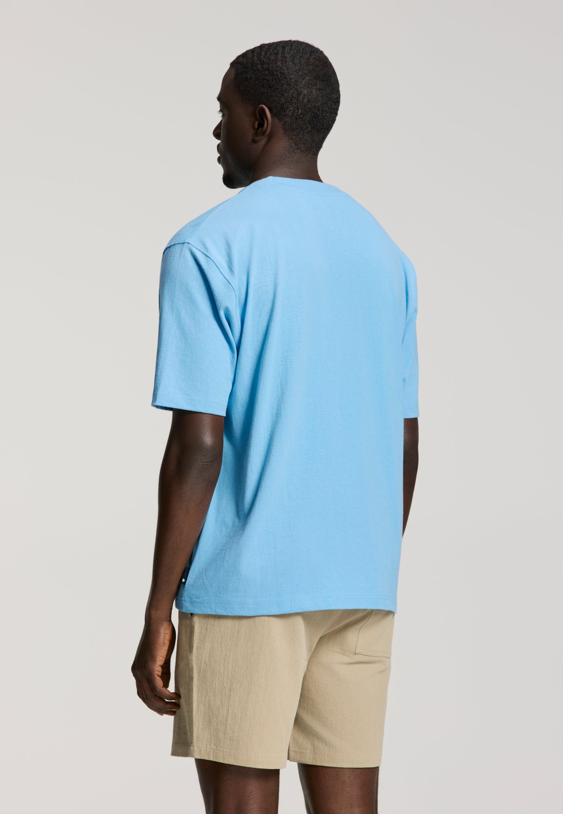 FINN relaxed t-shirt coral logo | blue harbor