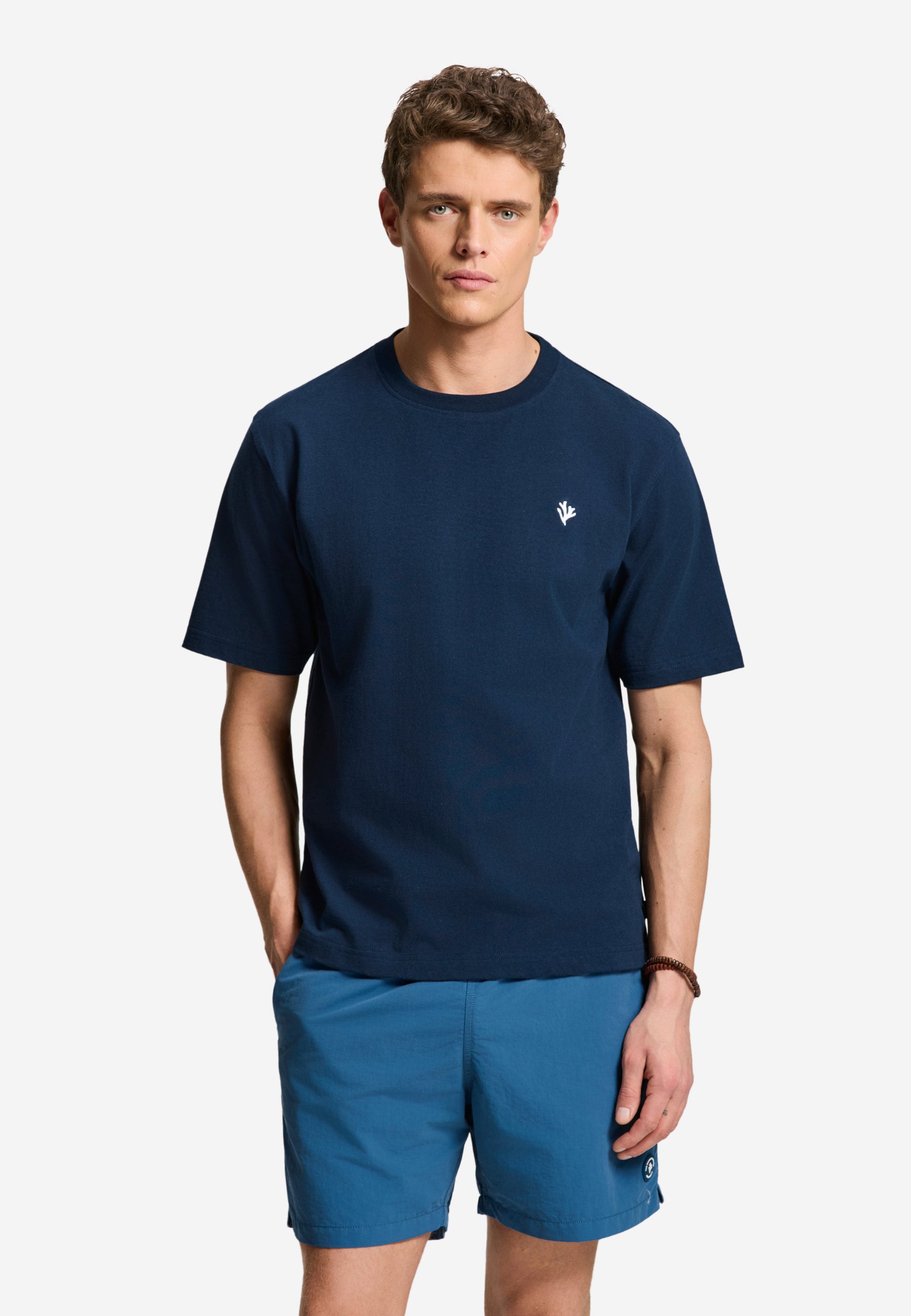 FINN relaxed t-shirt coral logo | dark navy