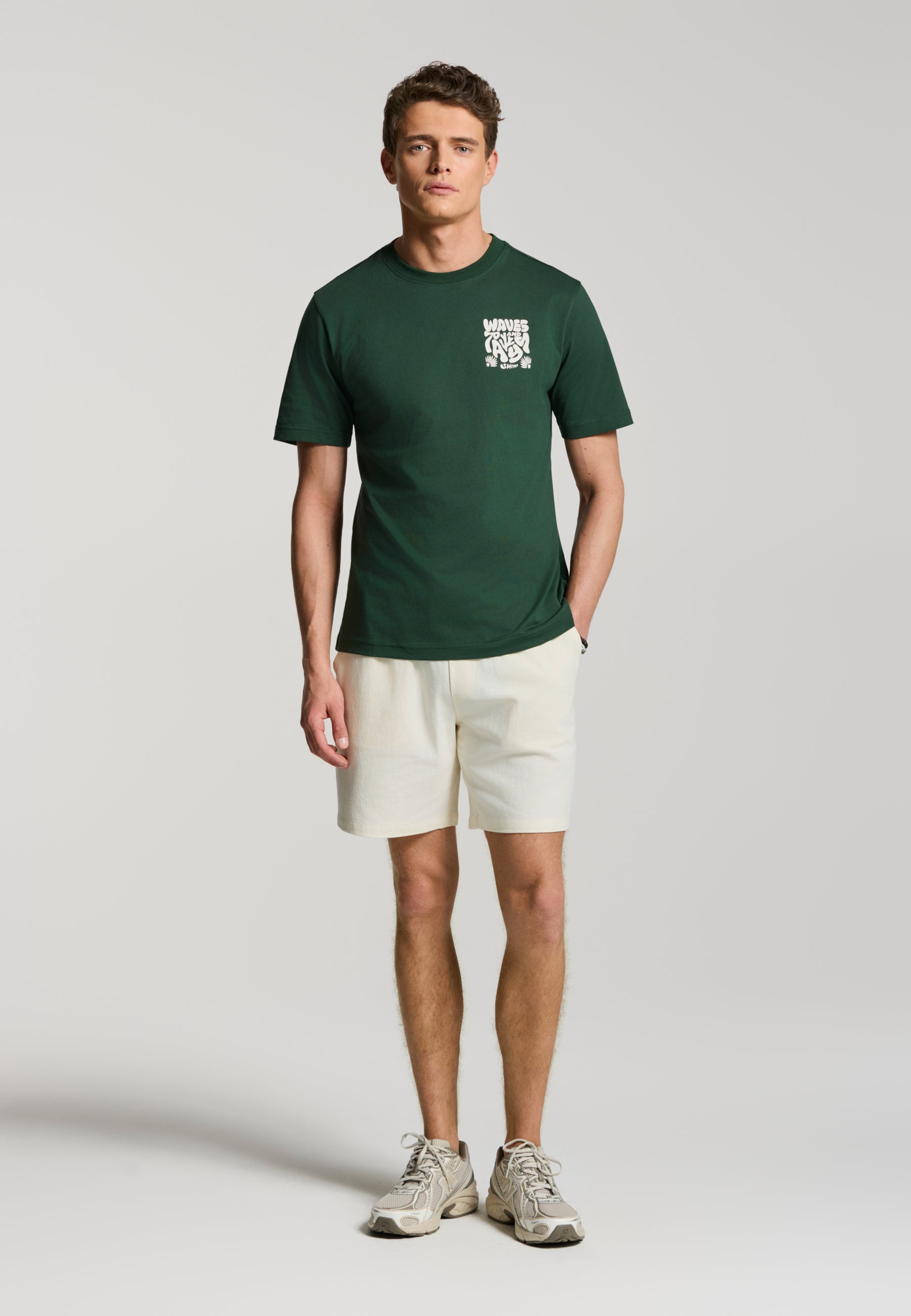 LIAM regular fit waves and rays t-shirt | green leaf - Shiwi