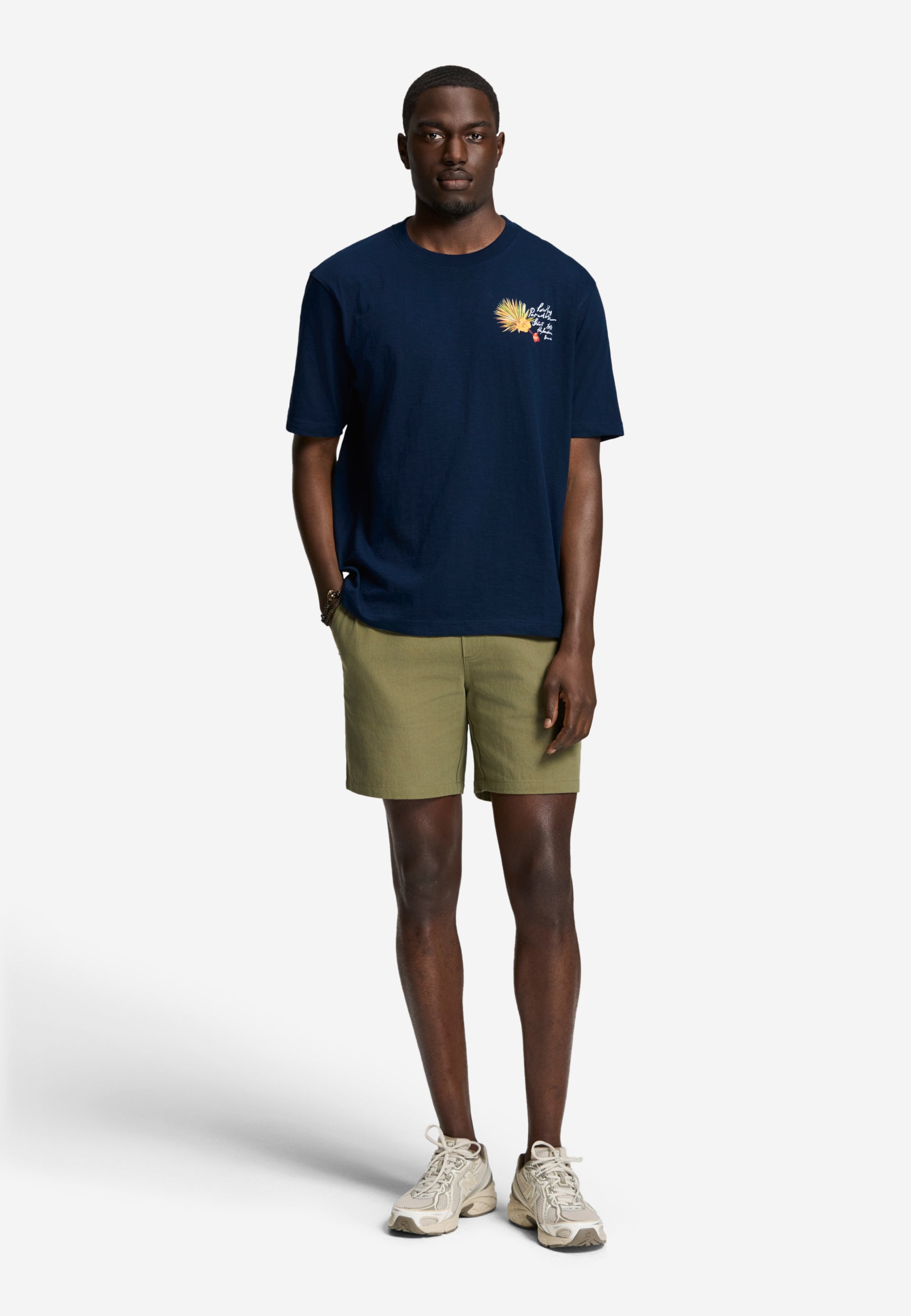 FINN relaxed fit banana breeze t-shirt | blue dark navy