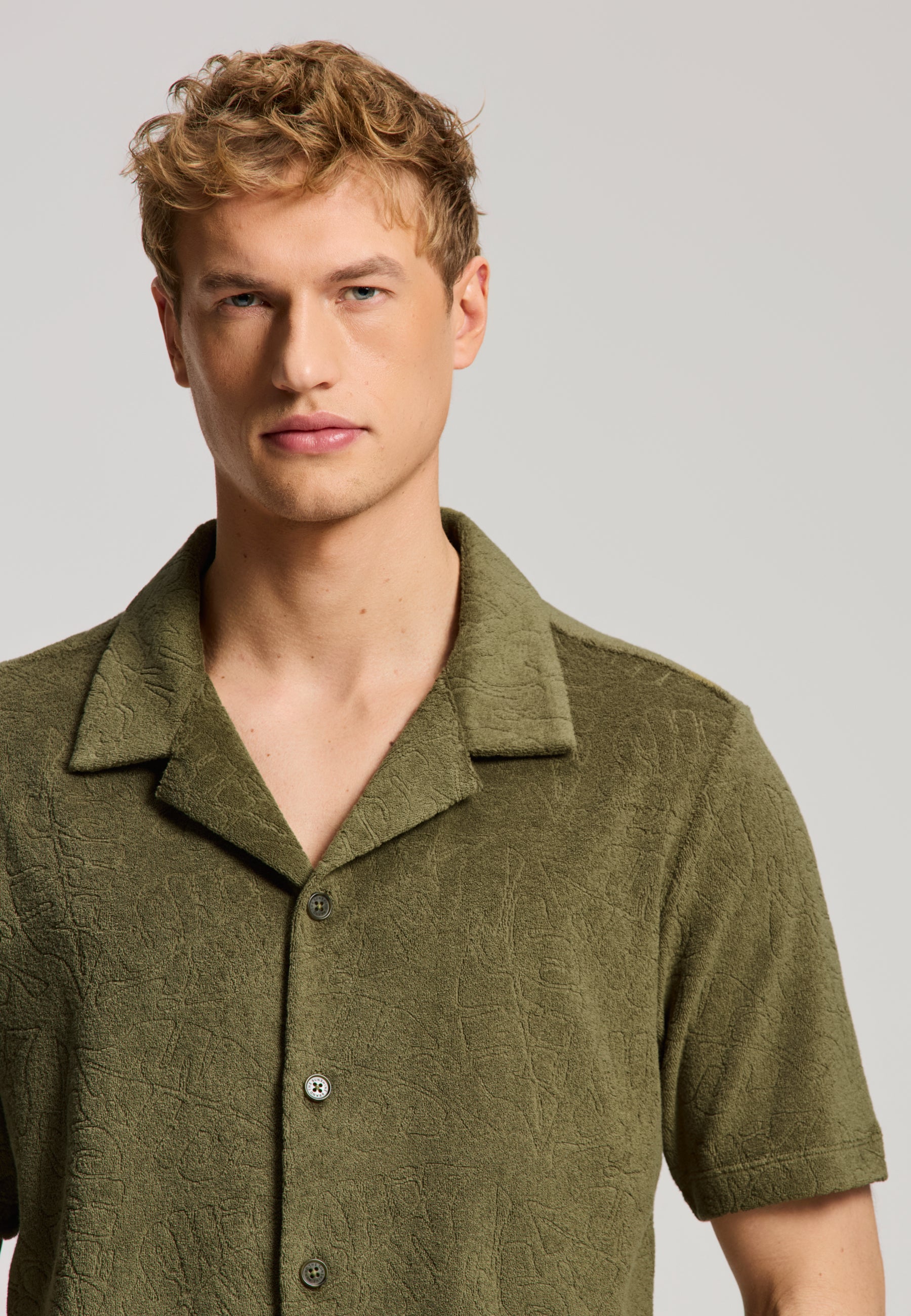 TED jaqcuard leaves short sleeve shirt | green - Shiwi