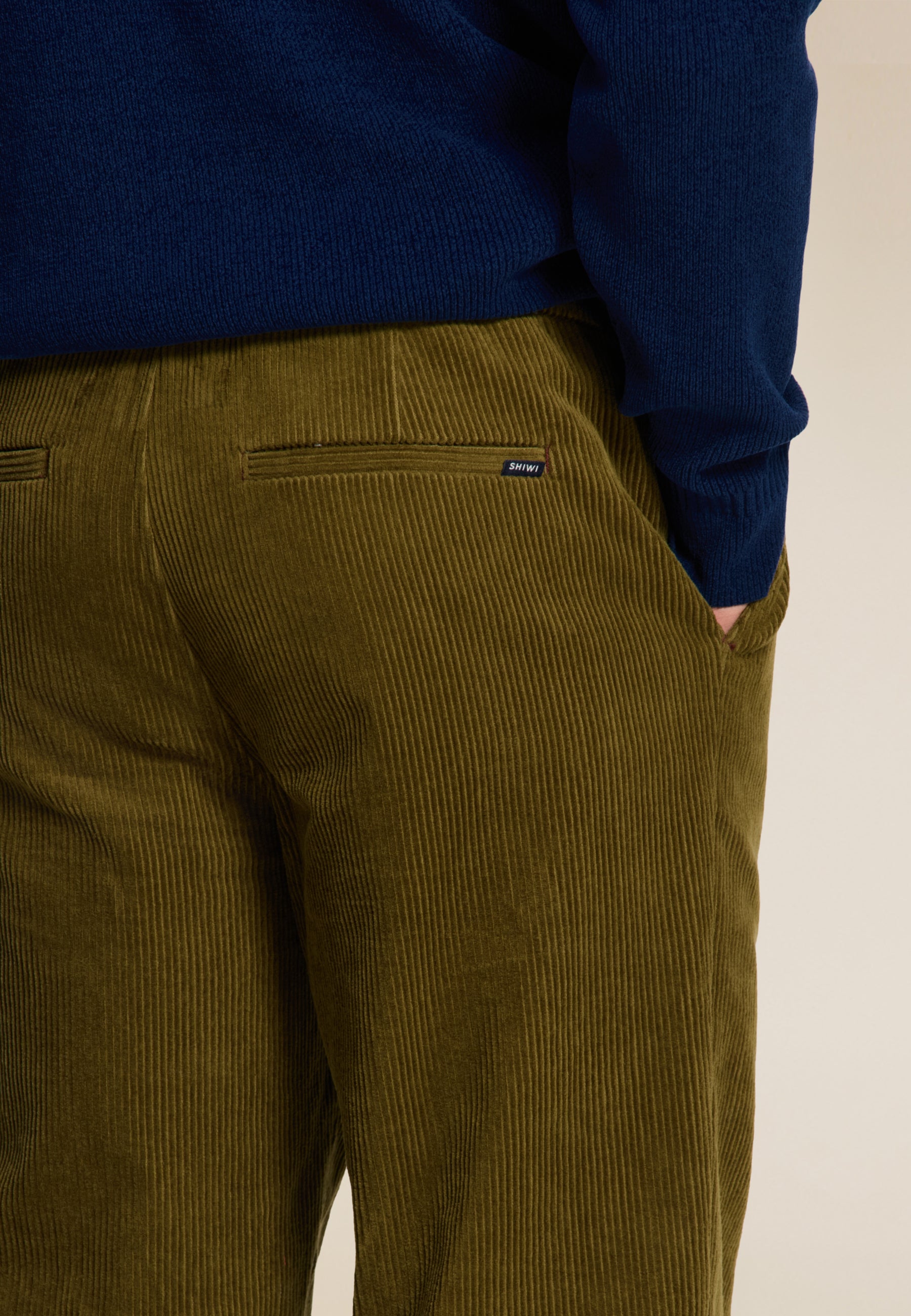 ALAN corduroy straight fit trousers | green olive