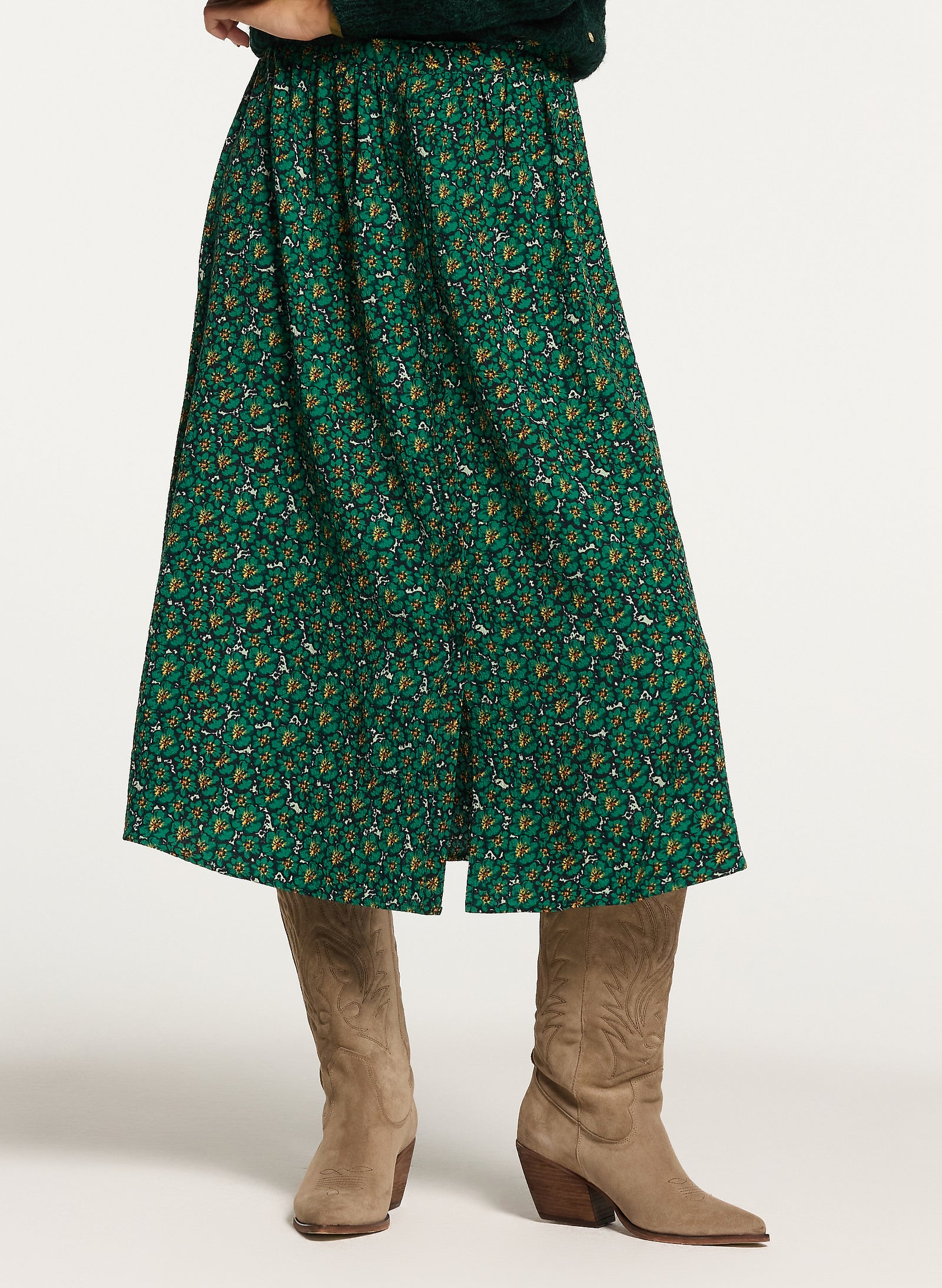 Ladies Arequipa button skirt
