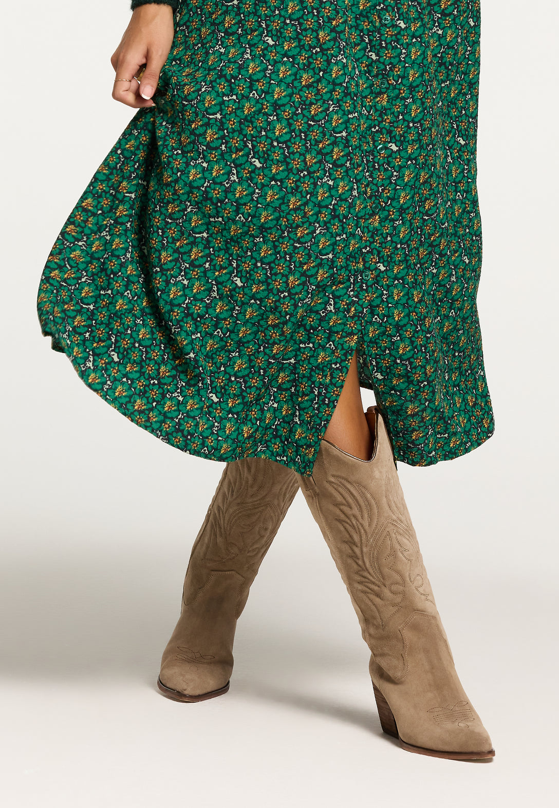 Ladies Arequipa button skirt