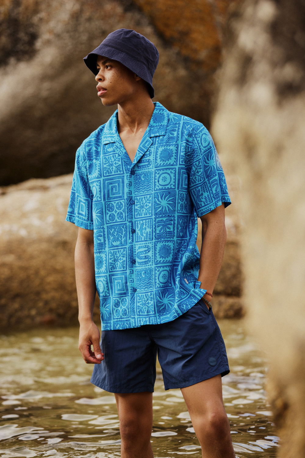 Men Shortsleeve mythos tile