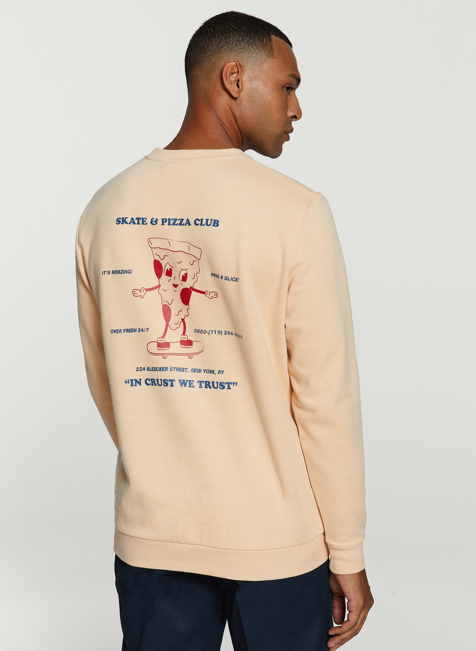 Men skate club sweater