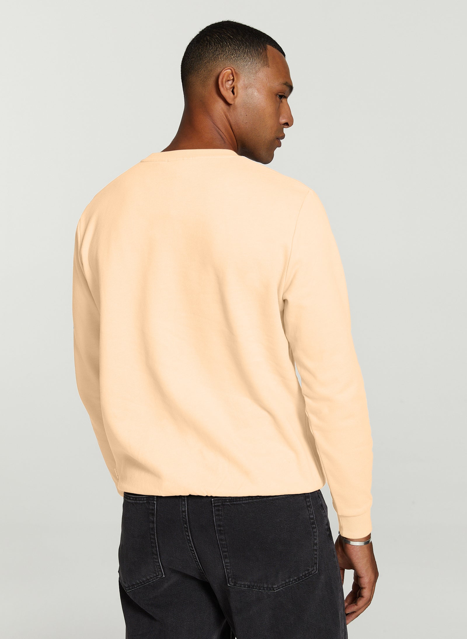 Unisex sunday sweater